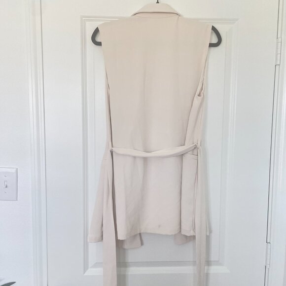 Melloday Ivory Sleeveless Blazer Vest Blouse – Size M, Belted Stretch Fit - Picture 2 of 7